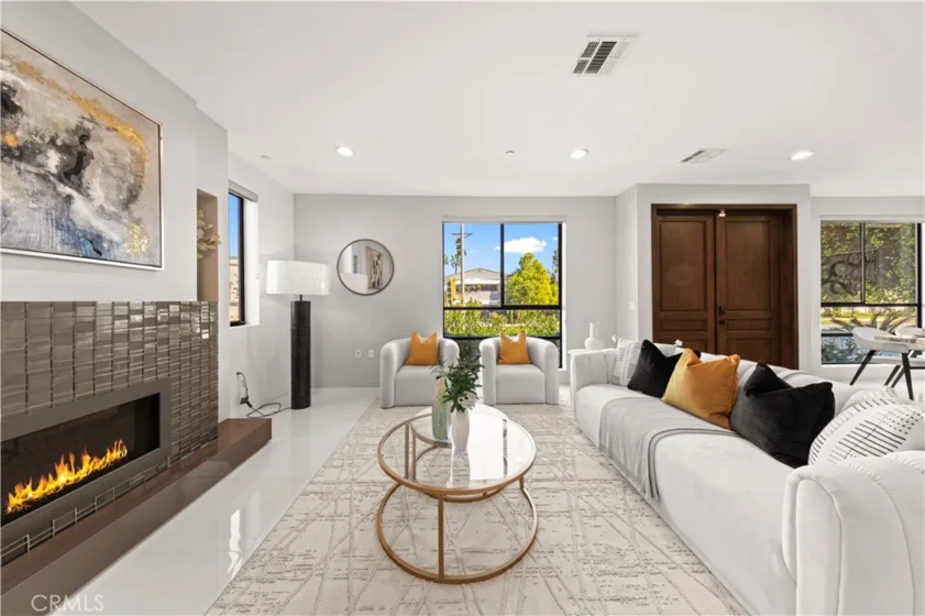 4485 Hazeltine Avenue #1 photo 14