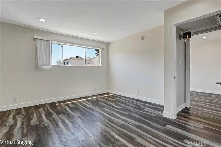 7924 Woodman Avenue #22 photo 7