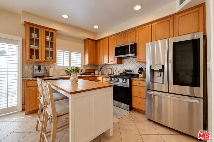 14544 Margate Street #4 photo 12