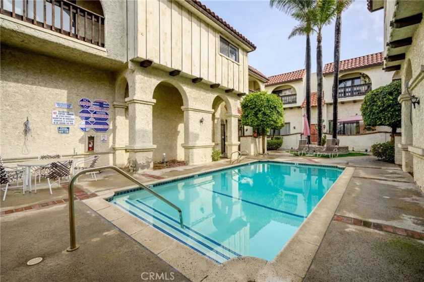 300 N Isabel Street #10 photo 26