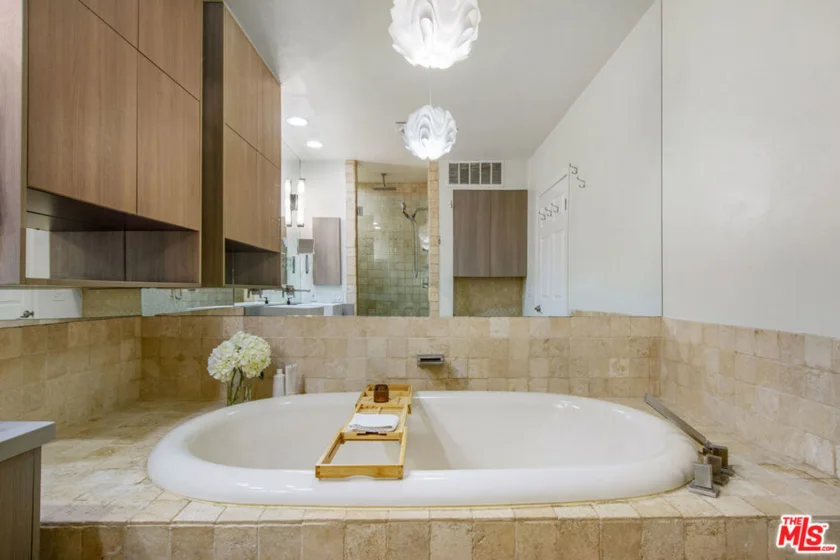 11838 Kiowa Avenue #101 photo 18