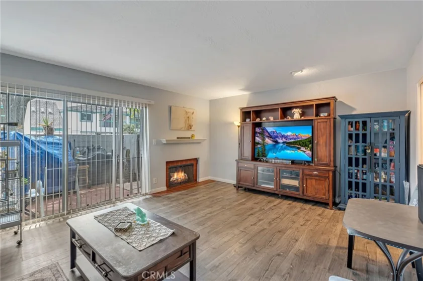 6863 Mulberry photo 20