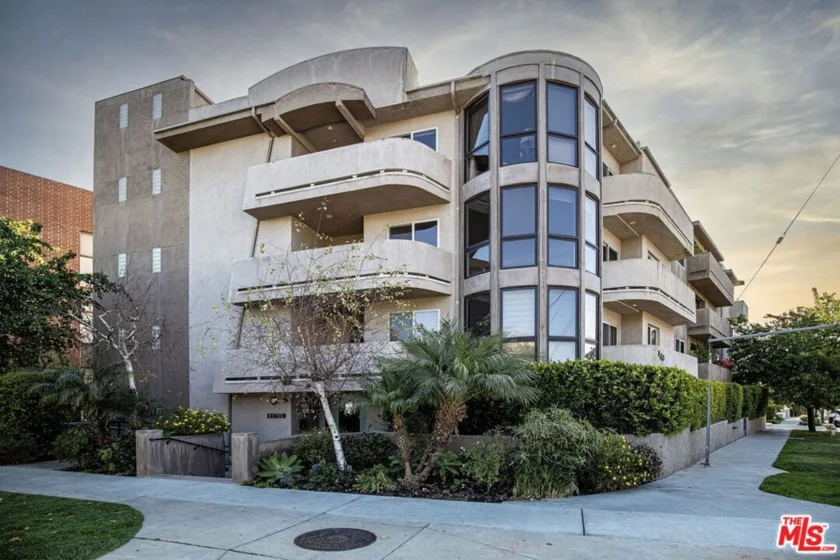 11766 W Sunset Boulevard #302 photo 2