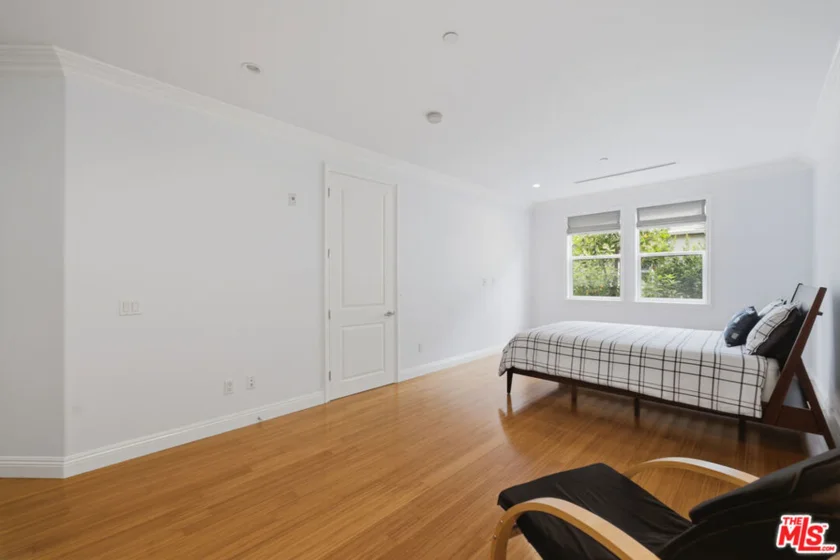 8121 Norton Avenue #201 photo 41