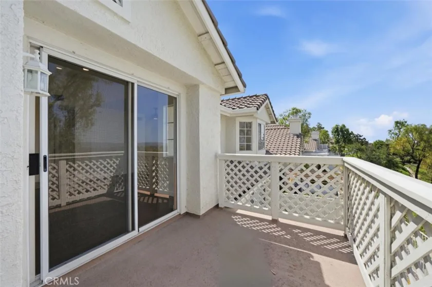 21051 Jenner #85 photo 31