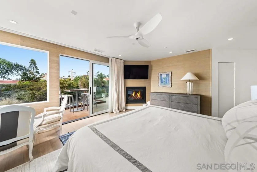 231 Bonair Street photo 31