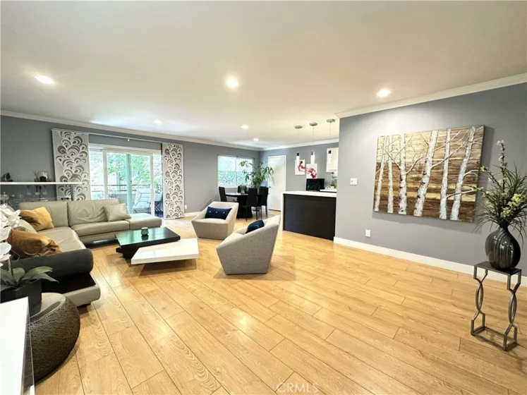 6720 Hillpark Drive #204 photo 1