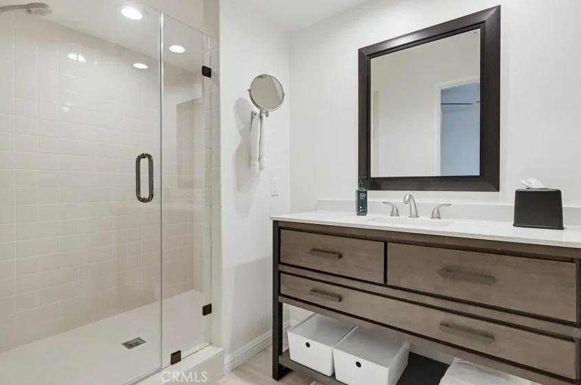 2906 Baywater Avenue #2 photo 37