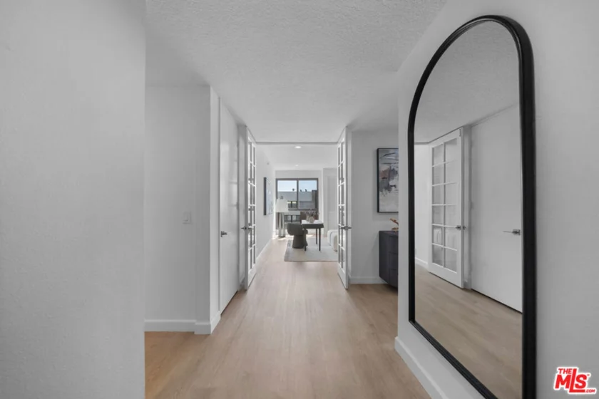 4477 Wilshire Boulevard #308 photo 15