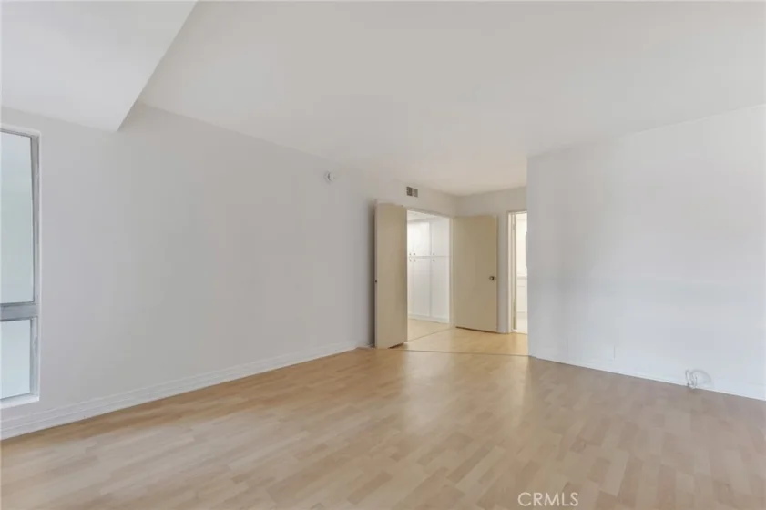 4807 Woodley Avenue #208 photo 22