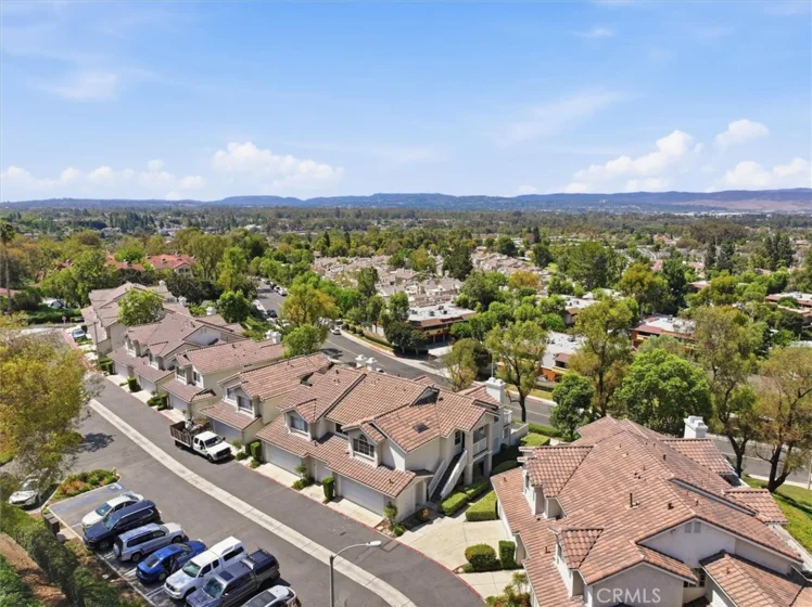 21051 Jenner #85 photo 38