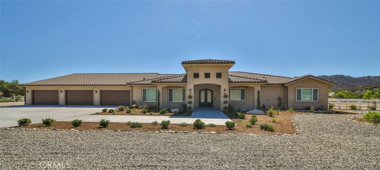 41865 Calle Bandido photo
