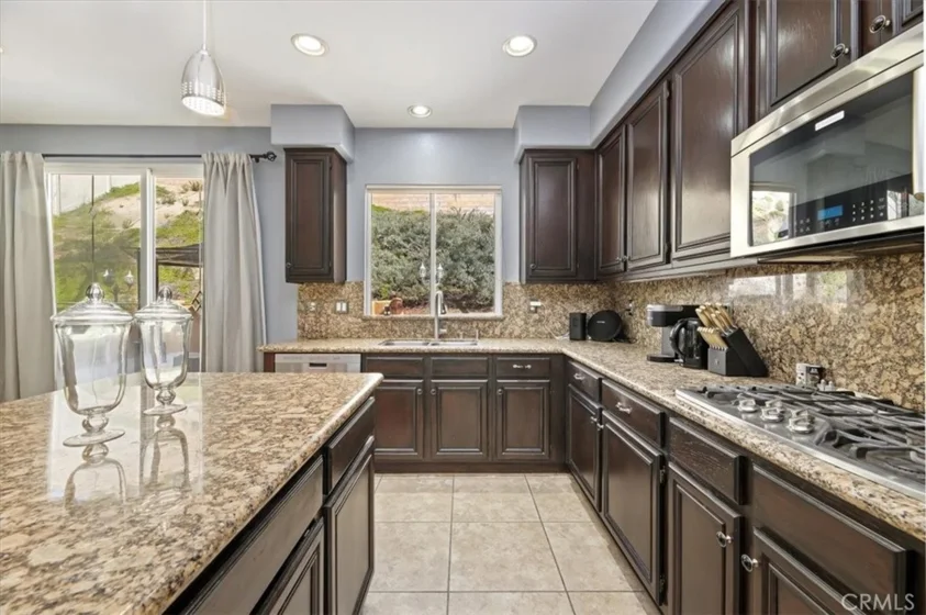 27737 Hackberry photo 14
