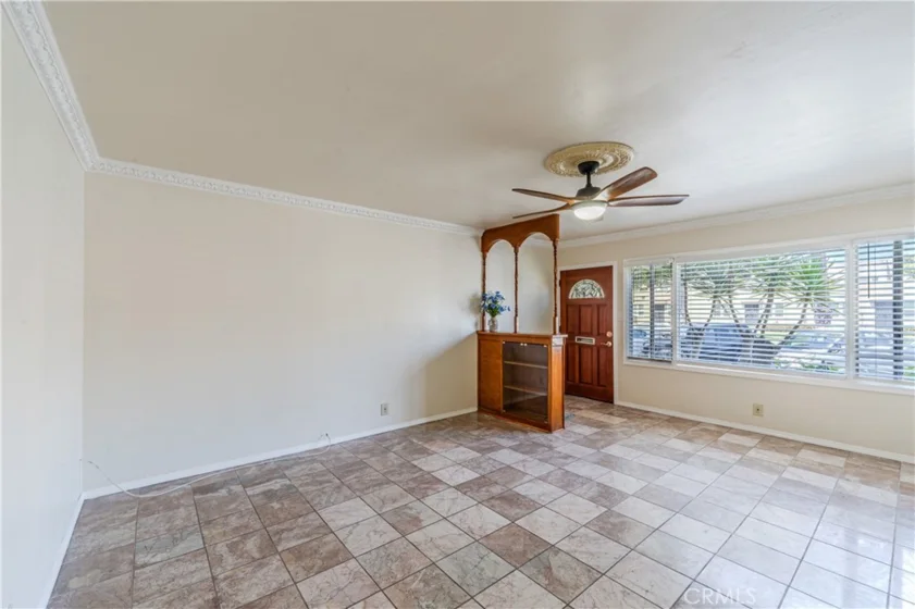 100 Cerritos Avenue #7 photo 24