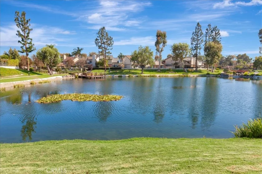 1364 N Schooner Lane #76 photo 20