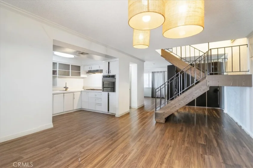 1310 N Placentia photo 7