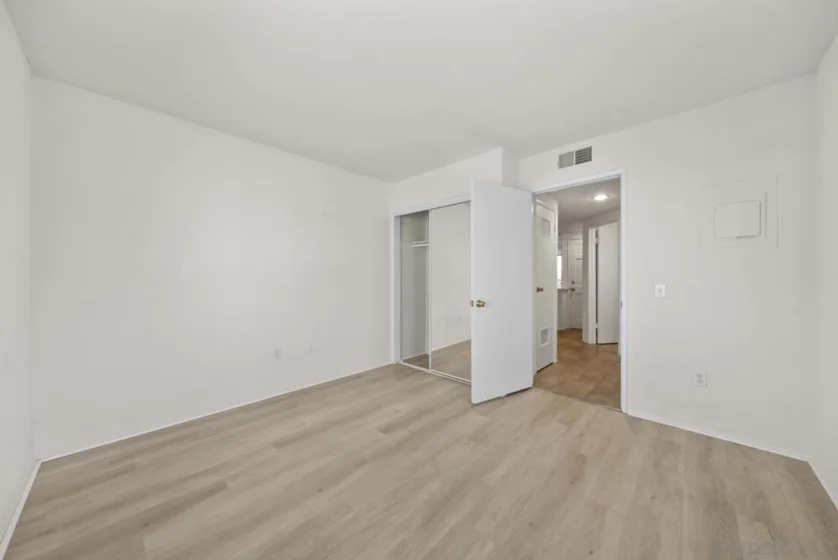 440 Ribbon Beach Way #270 photo 10