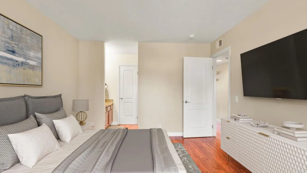 502 Calle Montecito #16 photo 1
