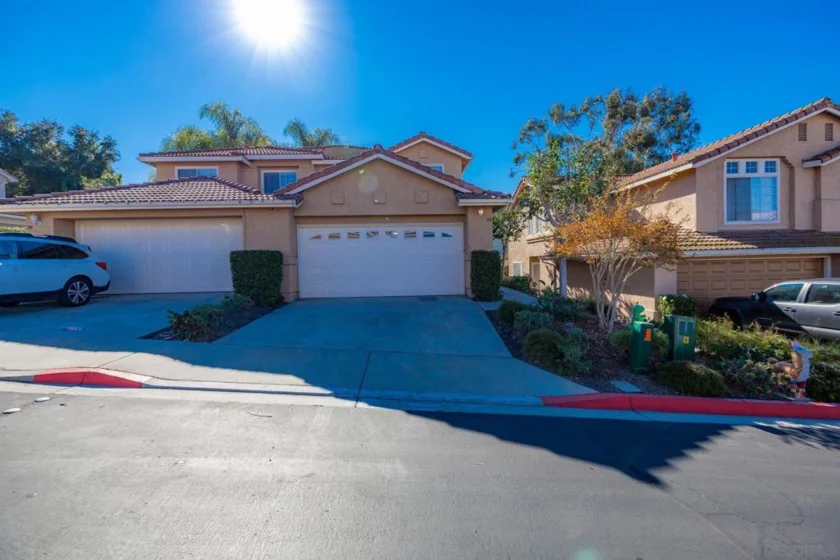 316 Ferrara Way photo 1