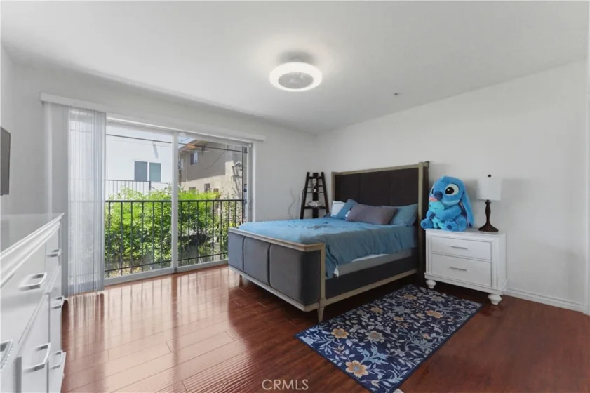 4733 Elmwood Avenue #203 photo 10