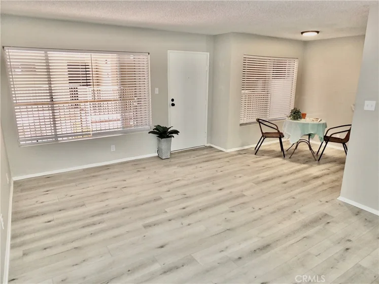 545 Chestnut Avenue #203 photo 10
