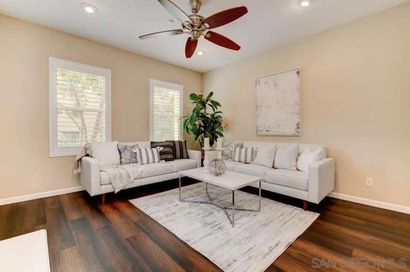 2591 Escala Circle photo 2