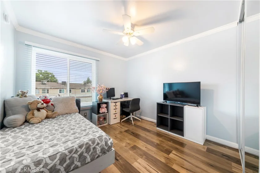 14344 Foothill #501 photo 22