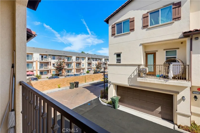 3320 W Mirano photo 34