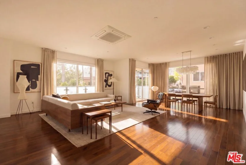 928 N Croft Avenue #201 photo 1