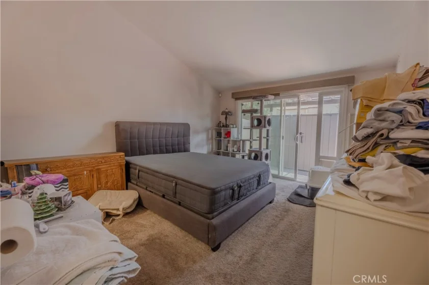 579 Parkview photo 21