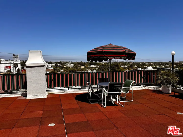 8530 Holloway Drive #222 photo 20