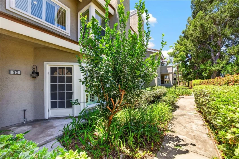 93 Goldenrod photo 29