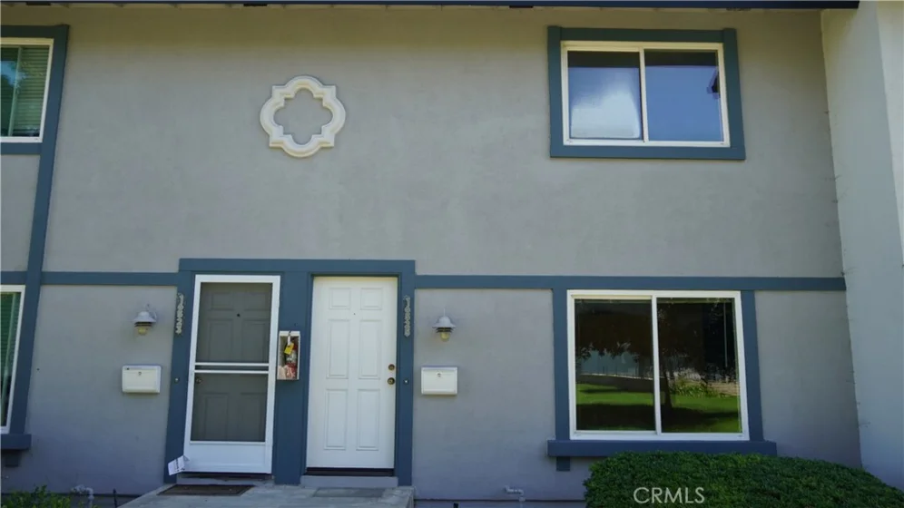 16525 Caballero photo 1