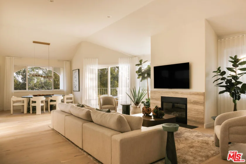 6489 Cavalleri Road #211 photo 2