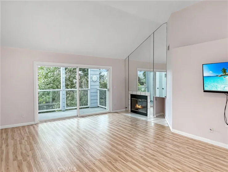 24471 Lantern Hill #D photo 9