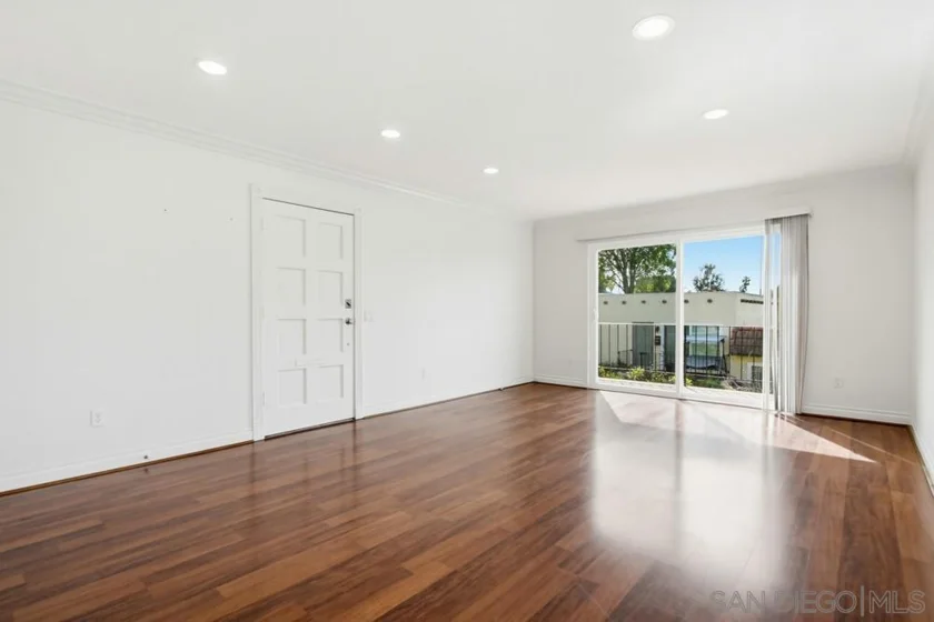 725 E 4th Avenue #Unit G photo 7