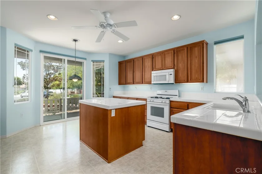 30441 Franciscan Circle photo 8