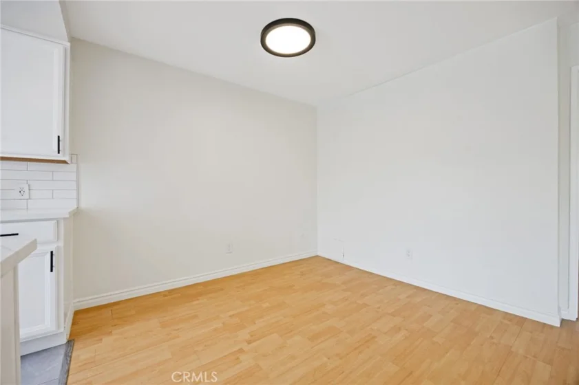 5055 Coldwater Canyon Avenue #105 photo 25