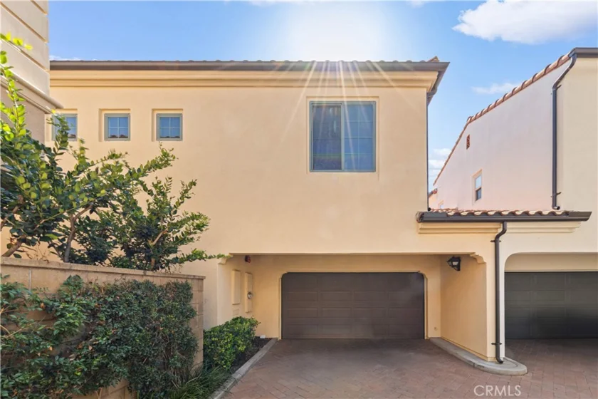 60 Strawberry Grove photo 38