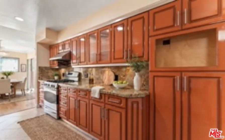 6225 Coldwater Canyon Avenue #112 photo 5