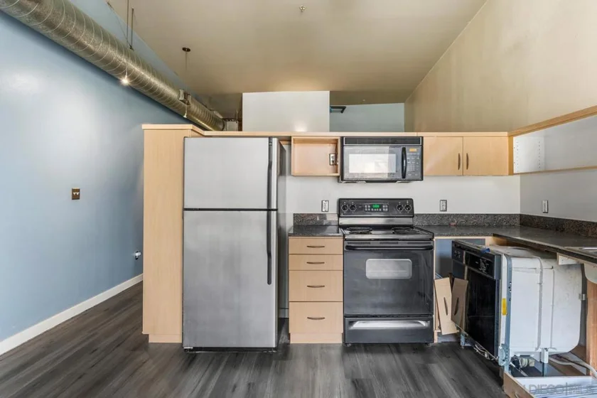 777 6th Avenue #404 photo 14