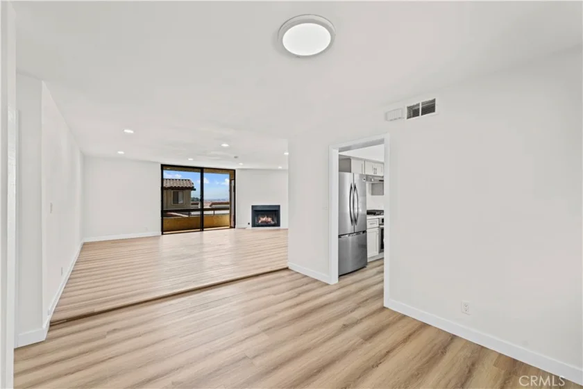 734 Fremont Villas photo 31