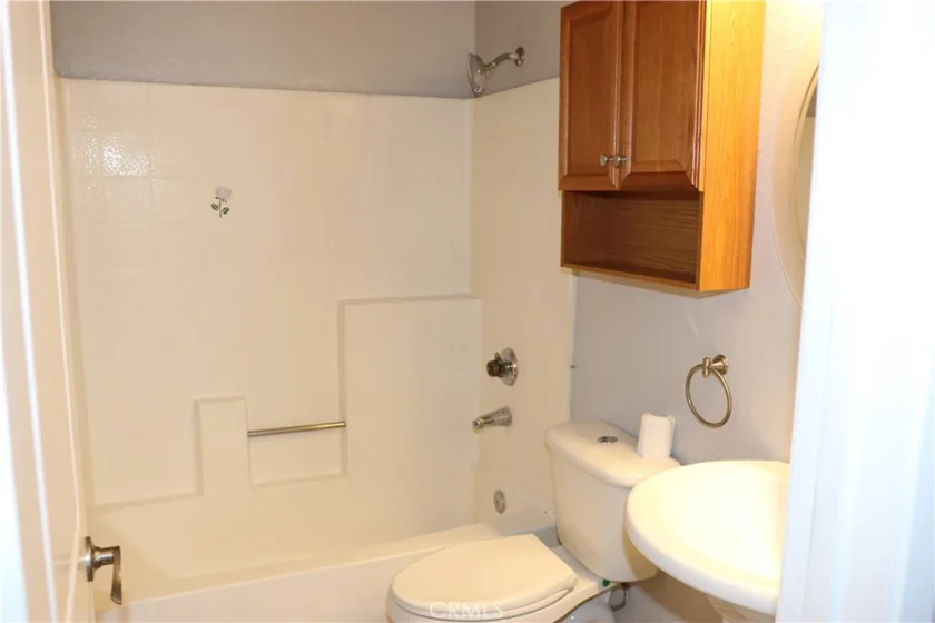 601 S Euclid Street #4 photo 22