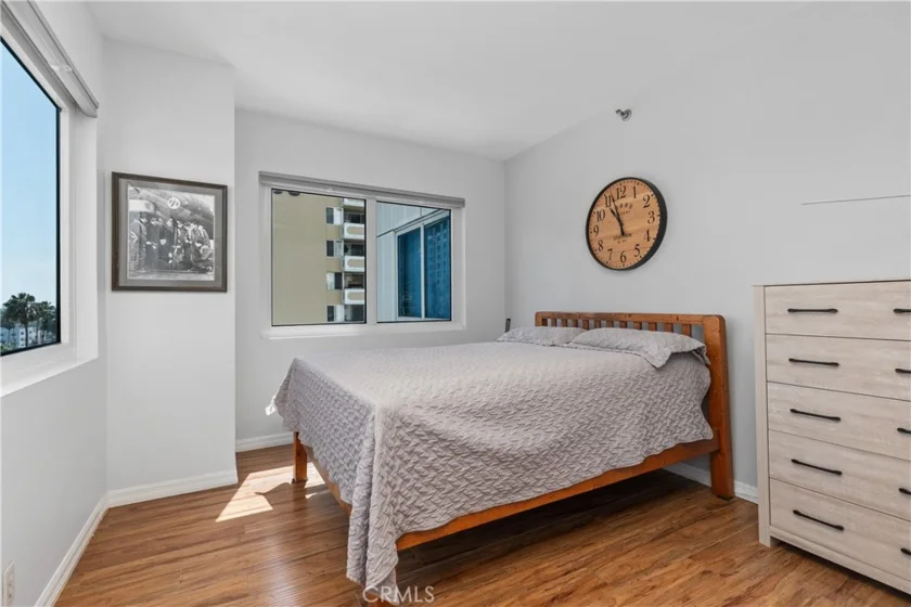 525 E Seaside #710 photo 16