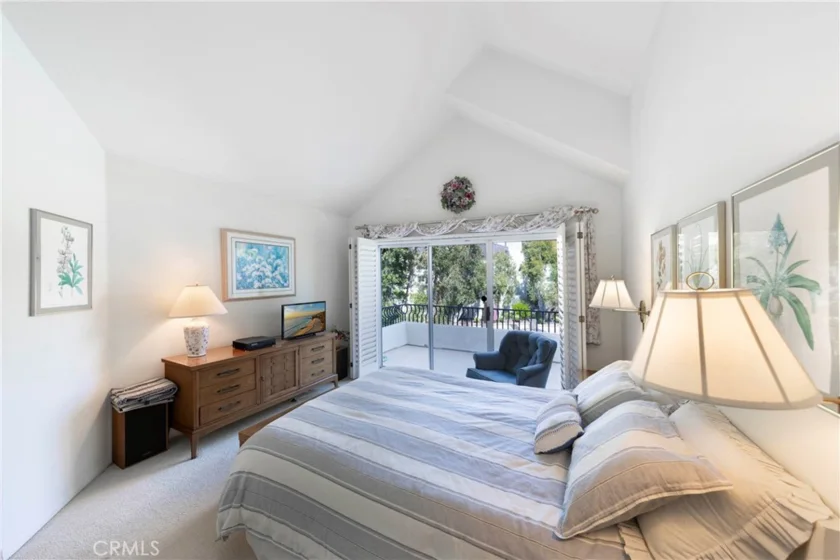 8 Longbourn Aisle photo 27