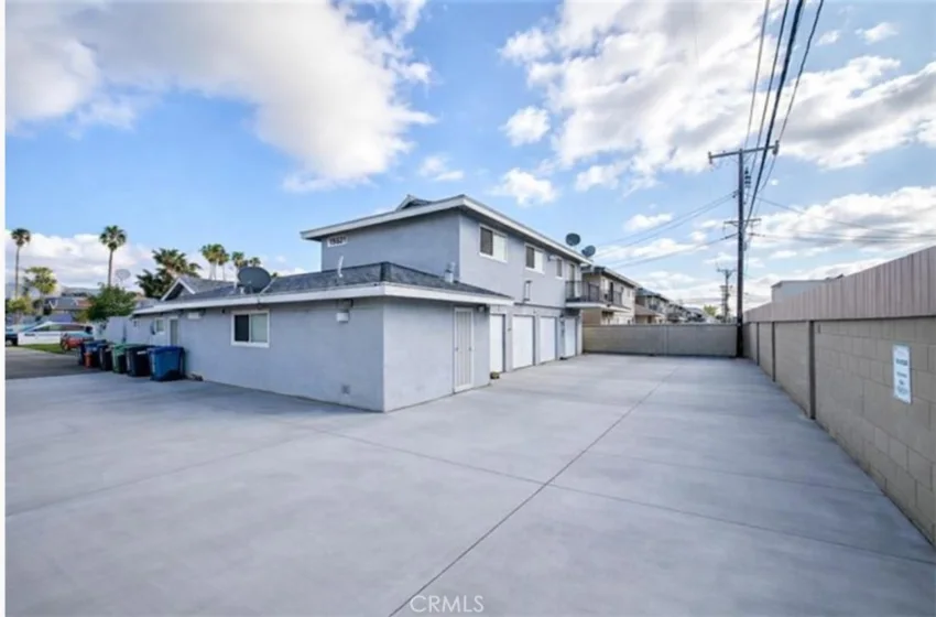 15821 S Myrtle photo 9