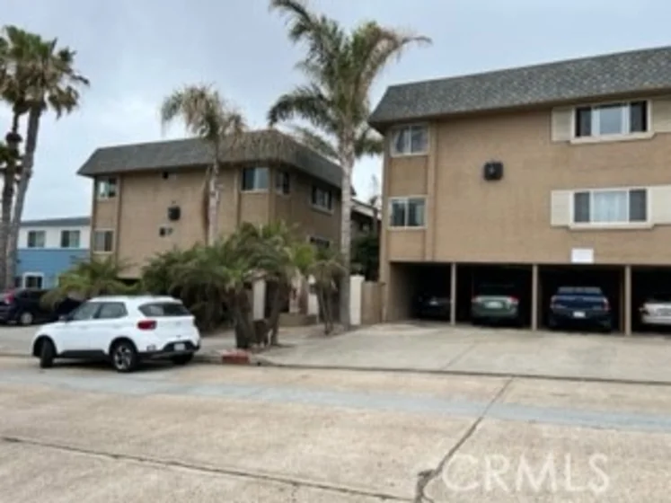 5075 Narragansett Avenue #109 photo 1