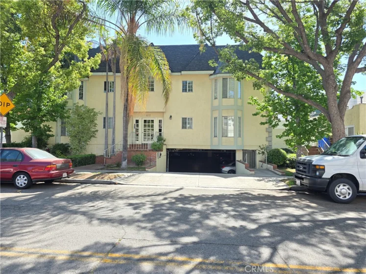 612 N Columbus Avenue #101 photo 1