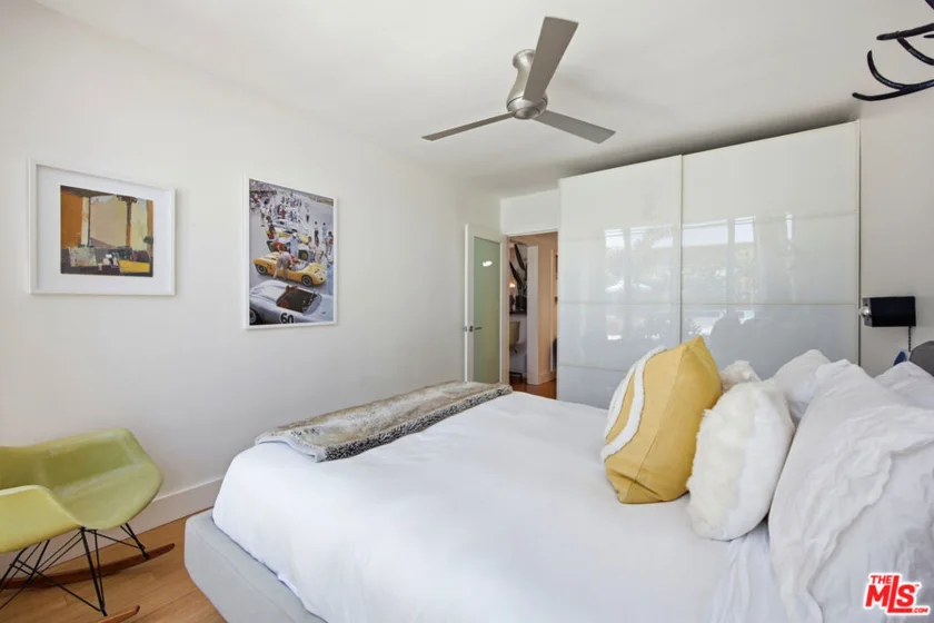 1400 N Hayworth Avenue #2 photo 5