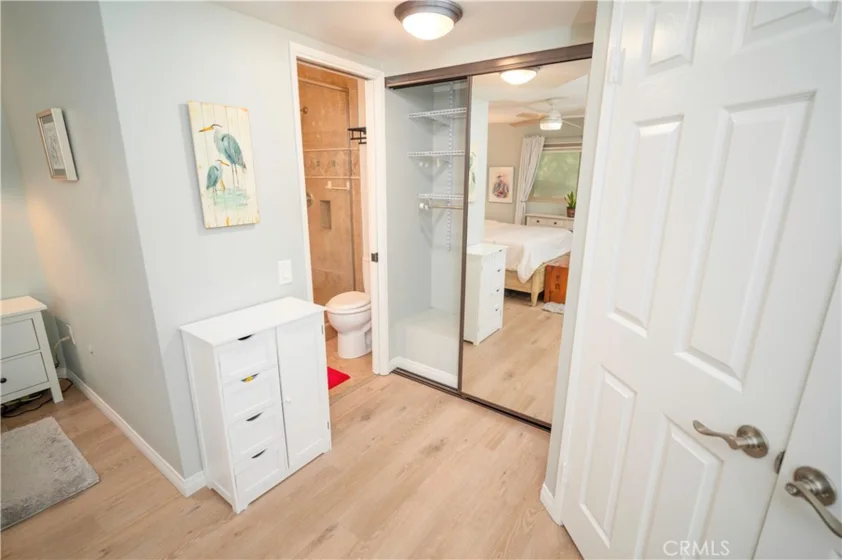 4773 Lamont photo 5